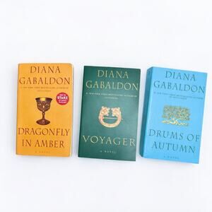 Books Paperback Outlander books 2,3, and 4 Series Novel Scotland